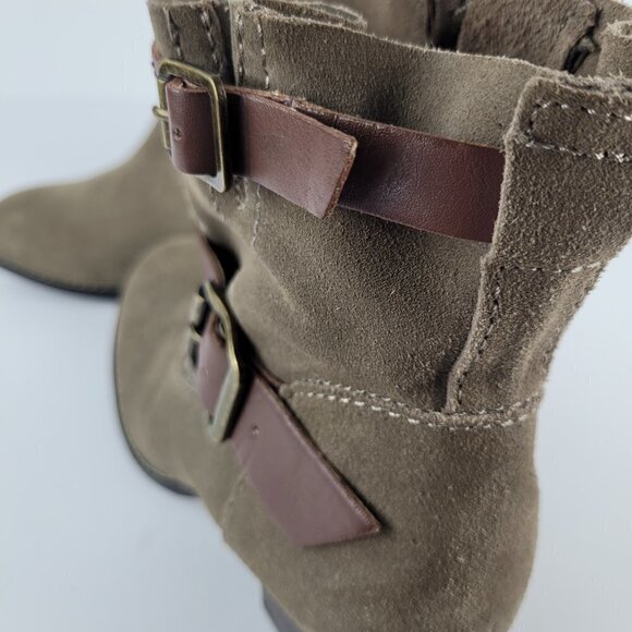 Dolce Vita Taupe Suede Brown Buckle Strap Detail Heeled Ankle Boots 6.5 - Picture 6 of 10